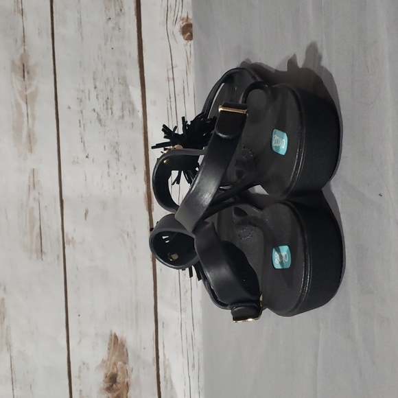 Oka B Sandals - Size 9 - Picture 4 of 7